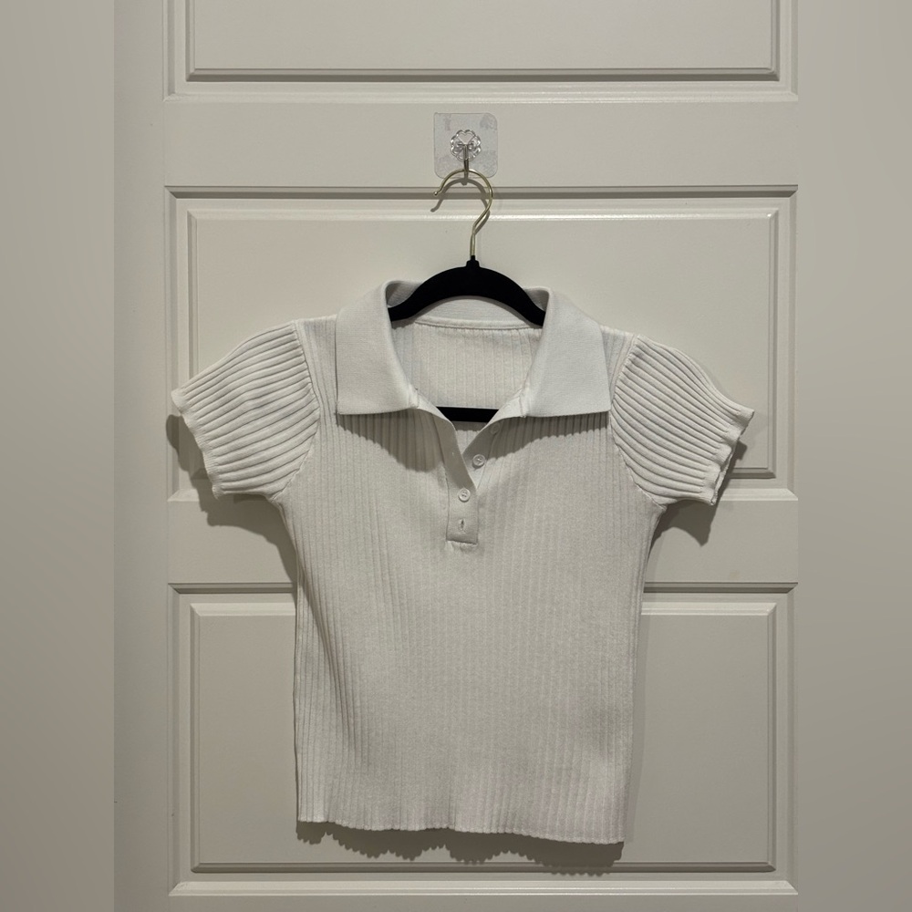 White Ribbed Collared Top – Button Front, Stretchy Knit, Preppy & Min